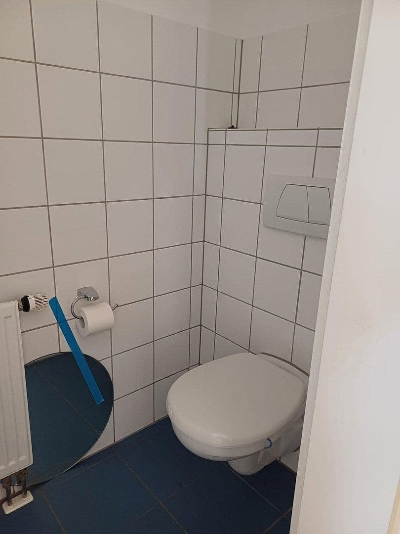 Prenájom bytu 5-izbový 190 m², Vettelschoß, Porýnie-Falcko Prenájom bytu 5-izbový 190 m², Vettelschoß, Porýnie-Falcko