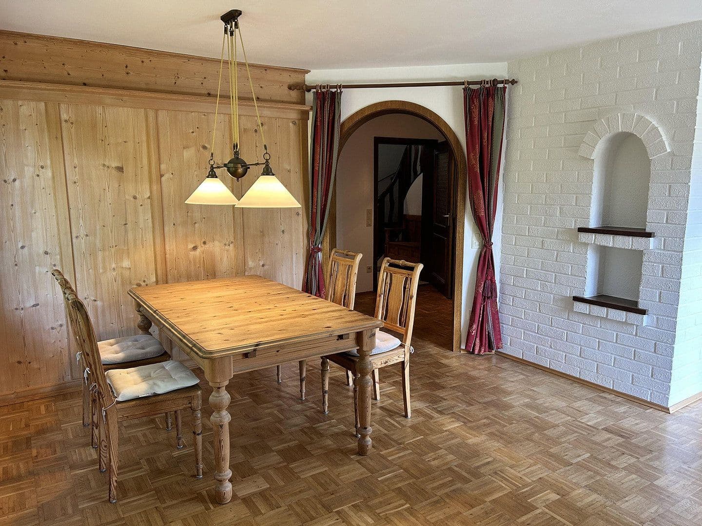 Predaj domu 190 m², pozemok 820 m², Siebenbürger Straße 37, Geretsried, Bavorsko Predaj domu 190 m², pozemok 820 m², Siebenbürger Straße 37, Geretsried, Bavorsko