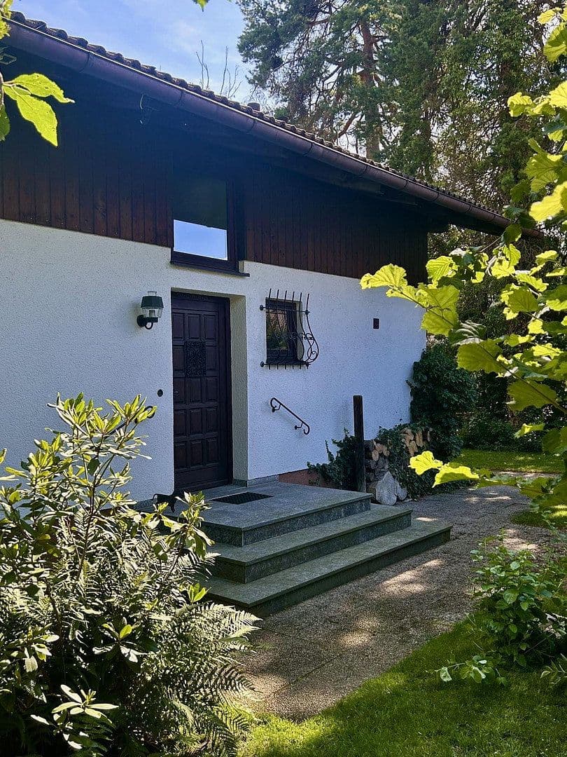Predaj domu 190 m², pozemok 820 m², Siebenbürger Straße 37, Geretsried, Bavorsko Predaj domu 190 m², pozemok 820 m², Siebenbürger Straße 37, Geretsried, Bavorsko