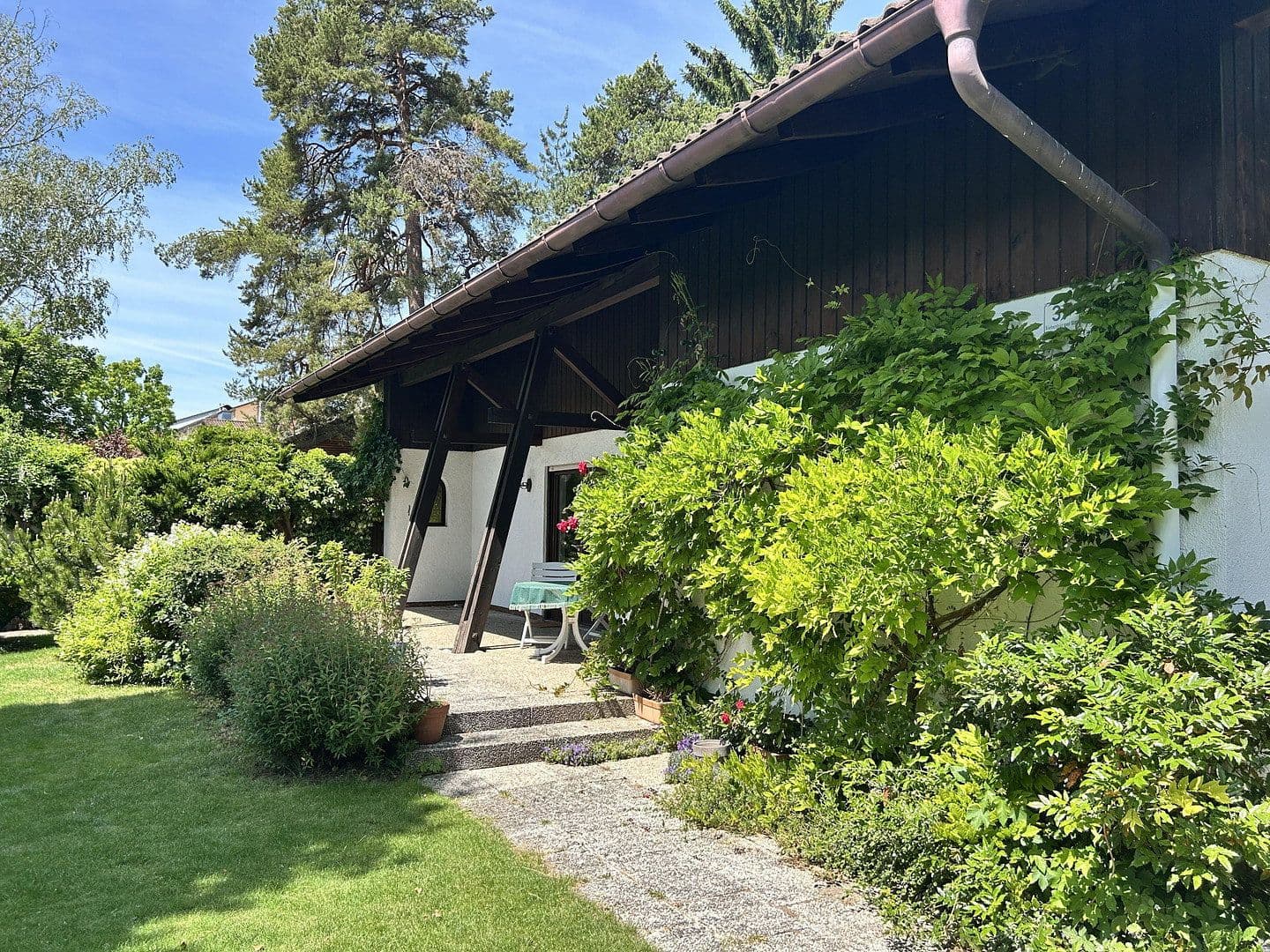Predaj domu 190 m², pozemok 820 m², Siebenbürger Straße 37, Geretsried, Bavorsko Predaj domu 190 m², pozemok 820 m², Siebenbürger Straße 37, Geretsried, Bavorsko