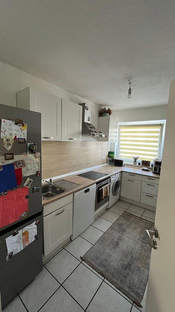 Prenájom bytu 5-izbový 100 m², Leopoldshöhe, Severné Porýnie - Westfálsko Prenájom bytu 5-izbový 100 m², Leopoldshöhe, Severné Porýnie - Westfálsko
