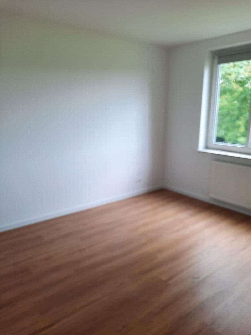 Prenájom bytu 3-izbový 81 m², Waldbröl, Severné Porýnie - Westfálsko Prenájom bytu 3-izbový 81 m², Waldbröl, Severné Porýnie - Westfálsko