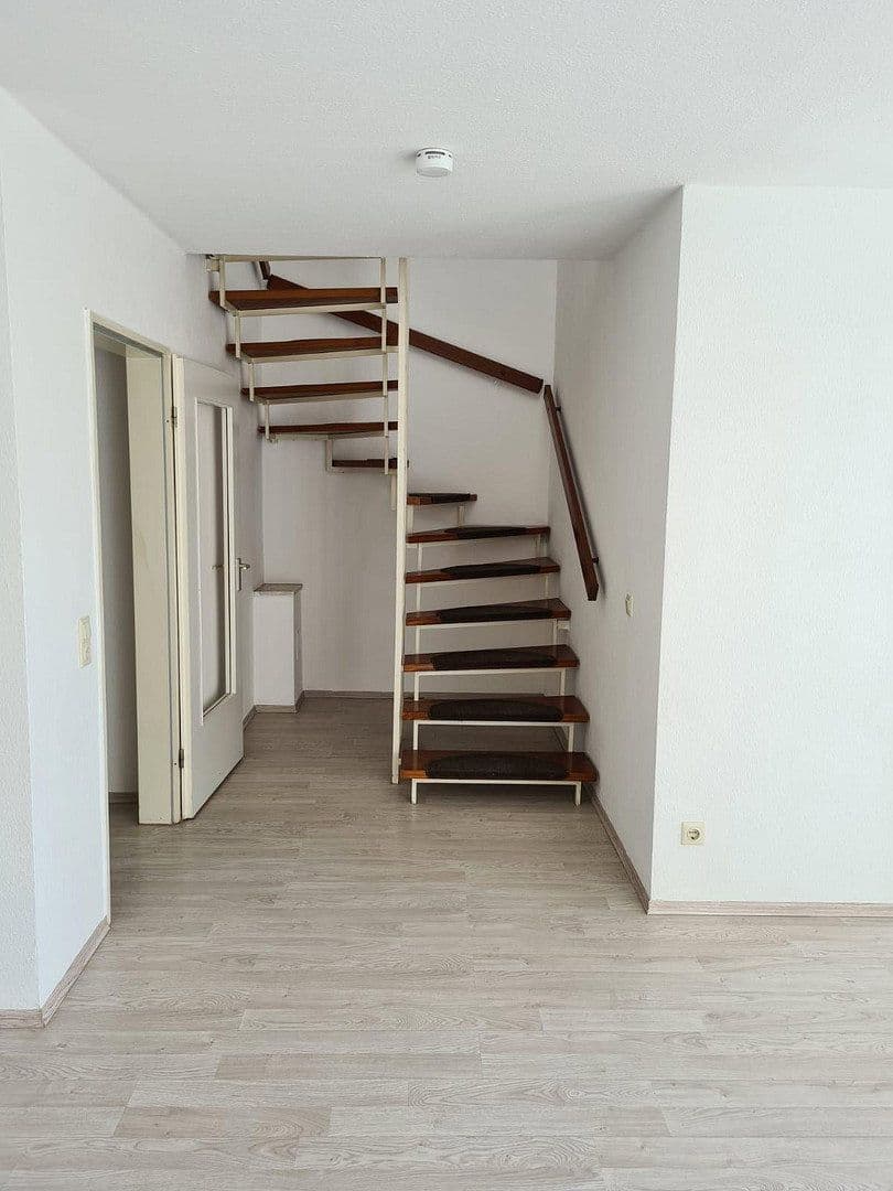 Prenájom bytu 2-izbový 71 m², Am Diebsgraben 3A, Müncheberg, Brandenbursko Prenájom bytu 2-izbový 71 m², Am Diebsgraben 3A, Müncheberg, Brandenbursko