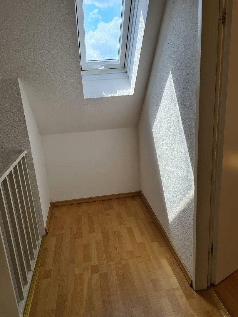Prenájom bytu 2-izbový 71 m², Am Diebsgraben 3A, Müncheberg, Brandenbursko Prenájom bytu 2-izbový 71 m², Am Diebsgraben 3A, Müncheberg, Brandenbursko