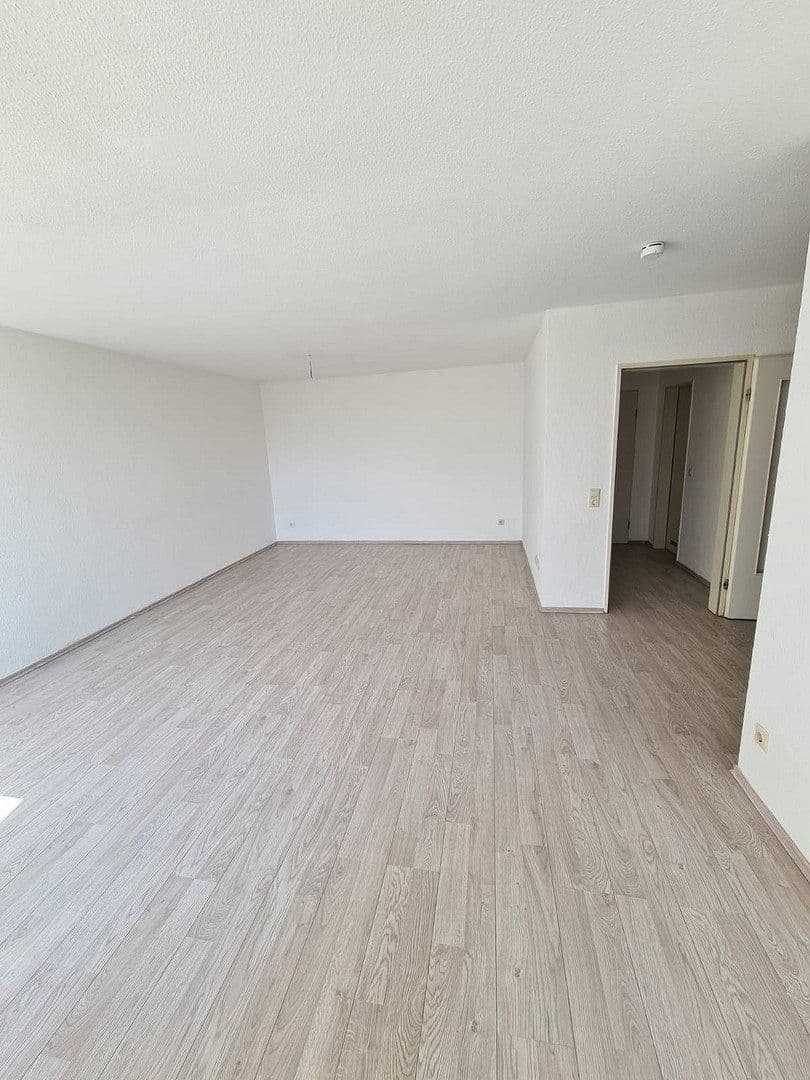 Prenájom bytu 2-izbový 71 m², Am Diebsgraben 3A, Müncheberg, Brandenbursko Prenájom bytu 2-izbový 71 m², Am Diebsgraben 3A, Müncheberg, Brandenbursko