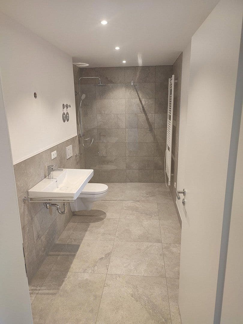 Prenájom bytu 3-izbový 79 m², Hofkirchen, Bavorsko Prenájom bytu 3-izbový 79 m², Hofkirchen, Bavorsko