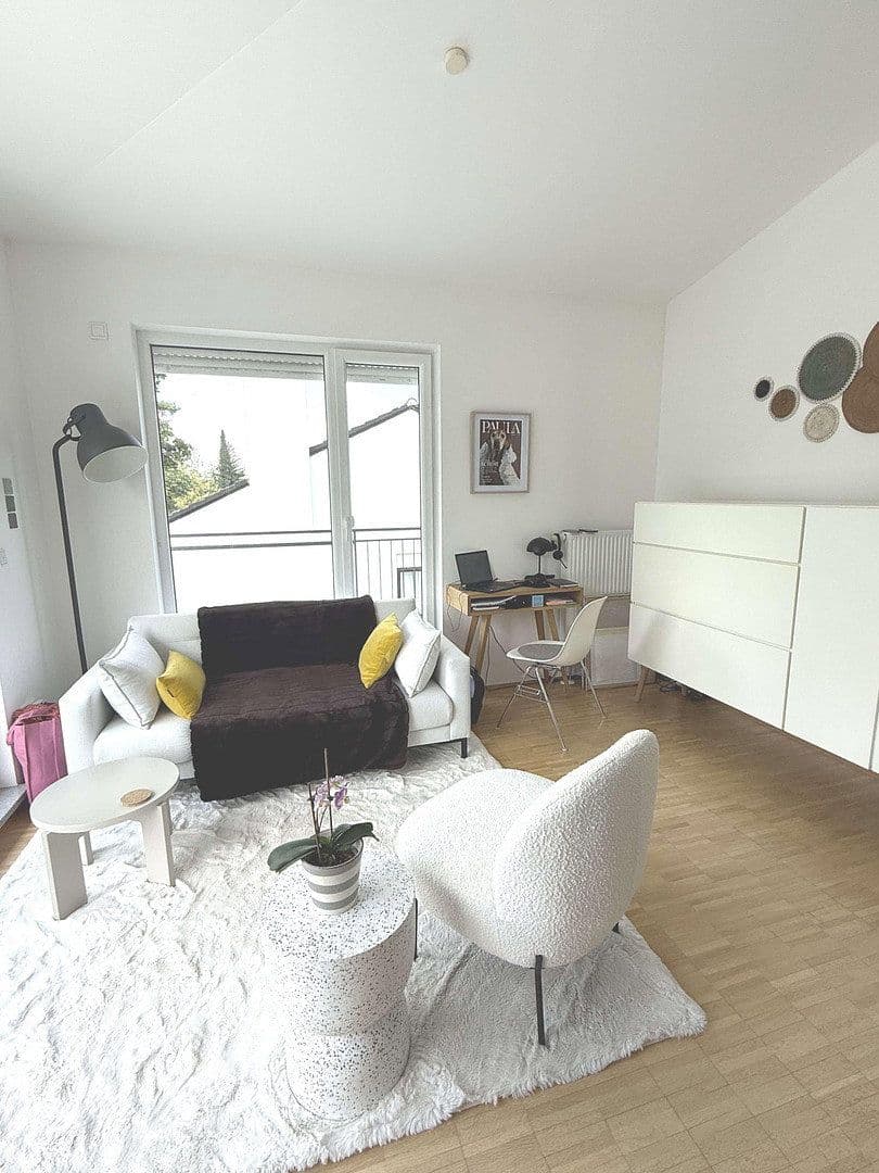 Prenájom bytu 2-izbový 59 m², Ortlindestr. 15, München, Bavorsko Prenájom bytu 2-izbový 59 m², Ortlindestr. 15, München, Bavorsko