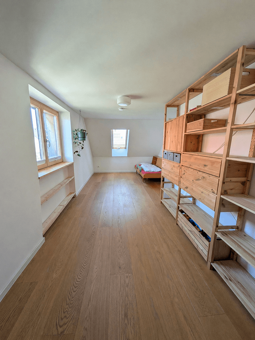 Predaj domu 178 m², pozemok 595 m², Landshut, Bavorsko Predaj domu 178 m², pozemok 595 m², Landshut, Bavorsko
