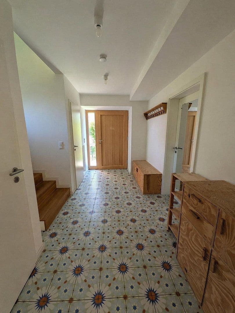 Predaj domu 178 m², pozemok 595 m², Landshut, Bavorsko Predaj domu 178 m², pozemok 595 m², Landshut, Bavorsko