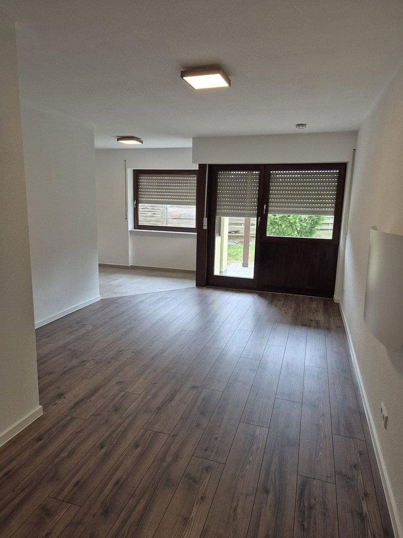 Prenájom bytu 1-izbový 35 m², Langestr. 4/1 Whg. 3, Trossingen, Bádensko-Wurttembersko Prenájom bytu 1-izbový 35 m², Langestr. 4/1 Whg. 3, Trossingen, Bádensko-Wurttembersko