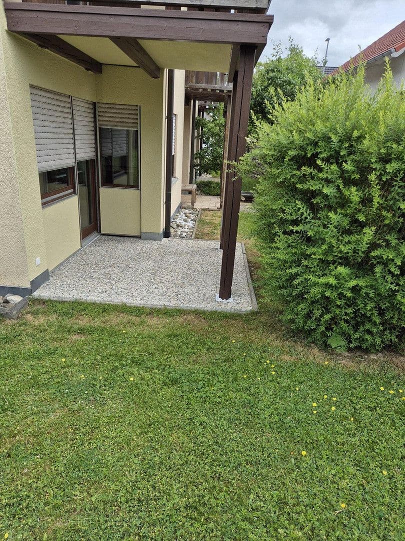 Prenájom bytu 1-izbový 35 m², Langestr. 4/1 Whg. 3, Trossingen, Bádensko-Wurttembersko Prenájom bytu 1-izbový 35 m², Langestr. 4/1 Whg. 3, Trossingen, Bádensko-Wurttembersko