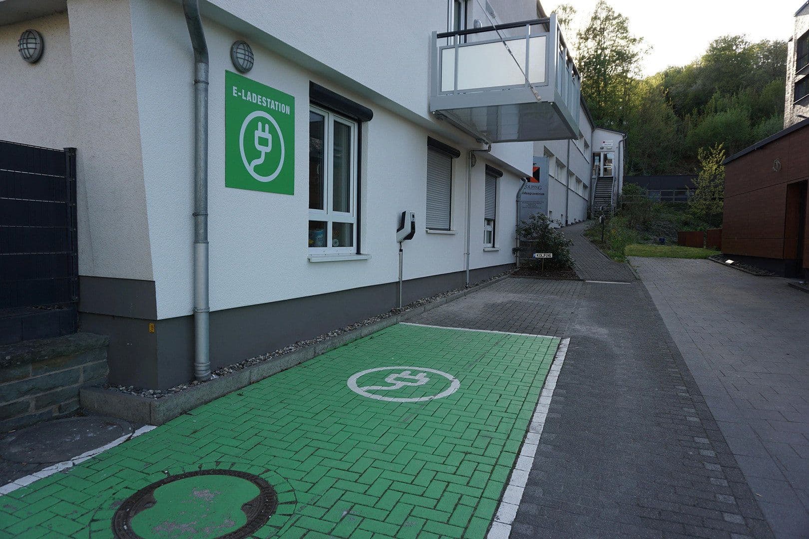 Prenájom nebytového priestoru 2.520 m², Steinstraße 28, Meschede, Severné Porýnie - Westfálsko Prenájom nebytového priestoru 2.520 m², Steinstraße 28, Meschede, Severné Porýnie - Westfálsko