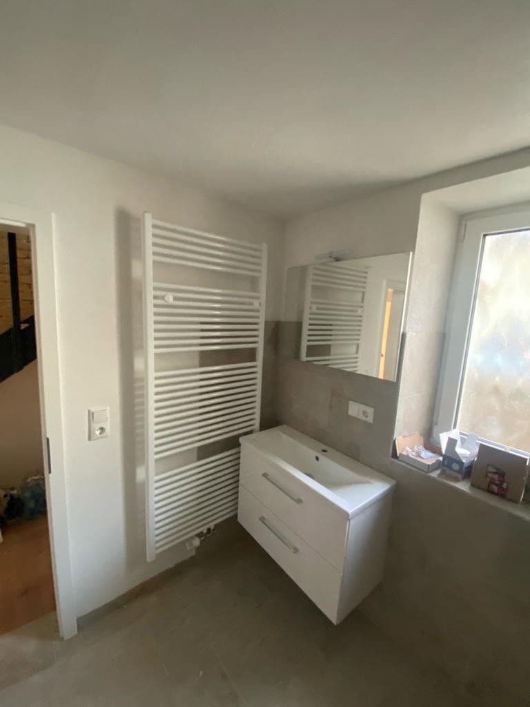 Predaj domu 130 m², pozemok 88 m², Schloßstraße 5, Stromberg, Porýnie-Falcko Predaj domu 130 m², pozemok 88 m², Schloßstraße 5, Stromberg, Porýnie-Falcko