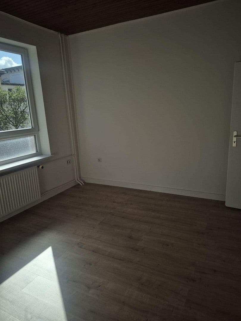 Prenájom bytu 2-izbový 40 m², Bauer Landstraße 32, Flensburg, Šlezvicko-Holštajnsko Prenájom bytu 2-izbový 40 m², Bauer Landstraße 32, Flensburg, Šlezvicko-Holštajnsko