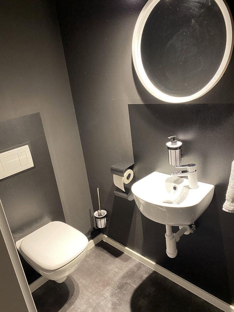 Predaj domu 206 m², pozemok 320 m², Lange Straße 3 - 5, Wangerland, Dolné Sasko Predaj domu 206 m², pozemok 320 m², Lange Straße 3 - 5, Wangerland, Dolné Sasko