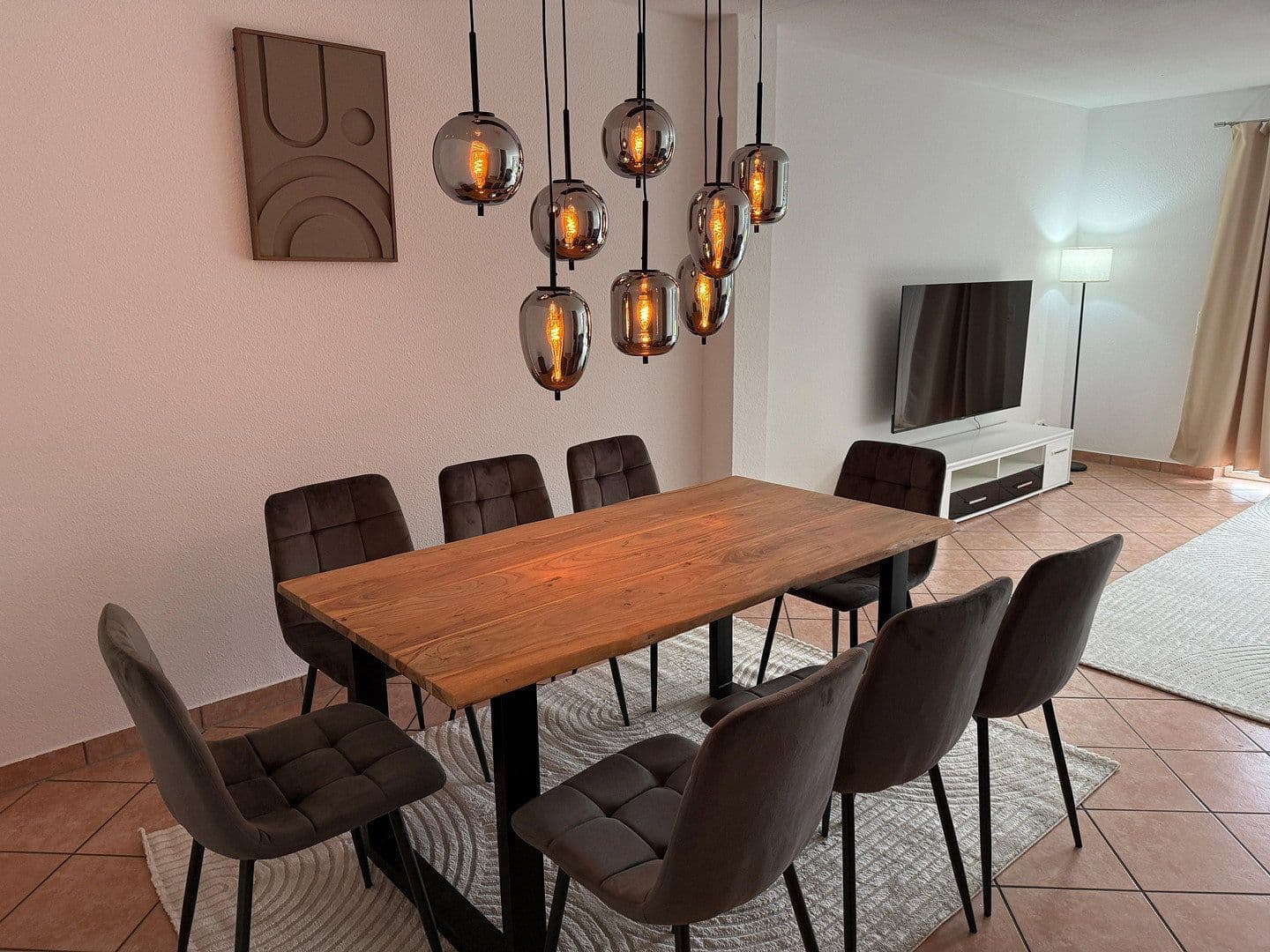 Predaj domu 155 m², pozemok 200 m², hauptstr 114a, Oestrich-Winkel, Hesensko Predaj domu 155 m², pozemok 200 m², hauptstr 114a, Oestrich-Winkel, Hesensko