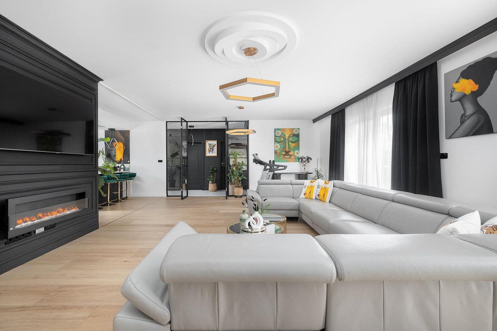 Predaj domu 391 m², pozemok 991 m², Dorfstrasse 10, Berlin, Berlín Predaj domu 391 m², pozemok 991 m², Dorfstrasse 10, Berlin, Berlín