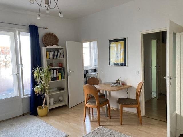 Predaj bytu 1-izbový 32 m², Berlin, Berlín Predaj bytu 1-izbový 32 m², Berlin, Berlín