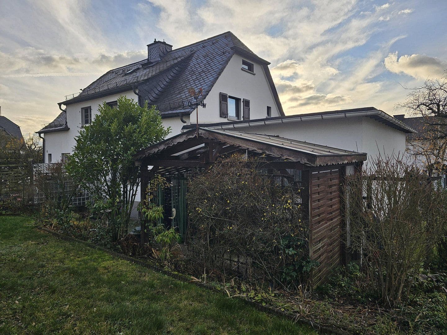 Predaj domu 95 m², pozemok 390 m², Herborn, Hesensko Predaj domu 95 m², pozemok 390 m², Herborn, Hesensko