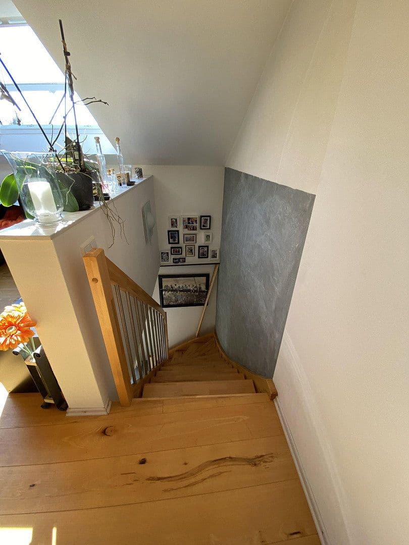 Predaj domu 200 m², pozemok 177 m², Affalterbacher Straße 16, Remseck am Neckar, Bádensko-Wurttembersko Predaj domu 200 m², pozemok 177 m², Affalterbacher Straße 16, Remseck am Neckar, Bádensko-Wurttembersko