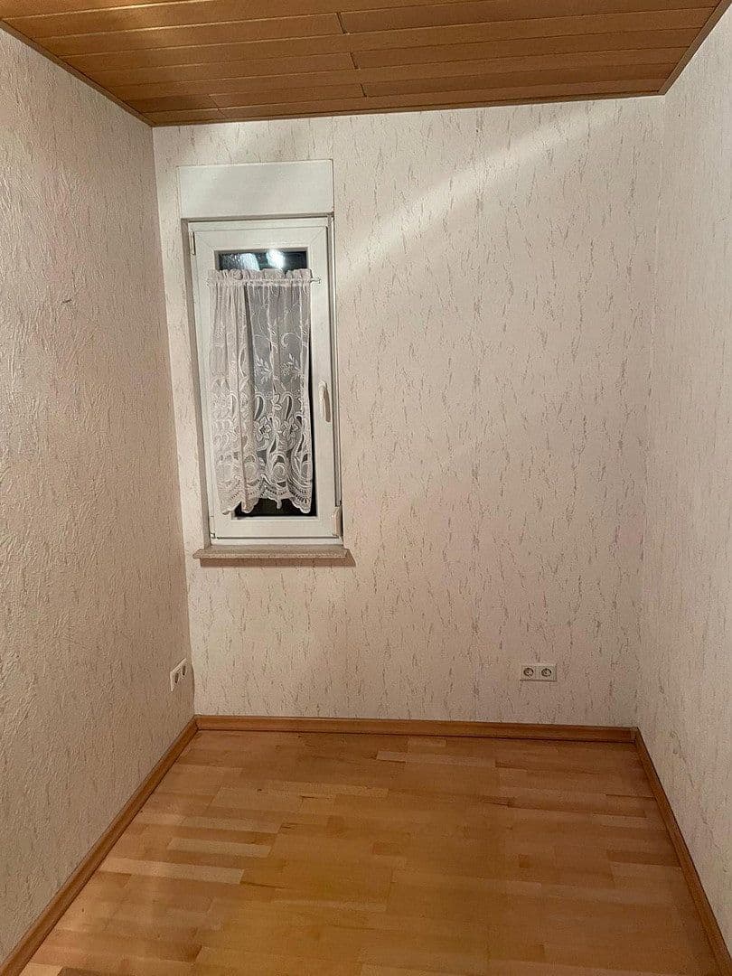 Predaj domu 200 m², pozemok 177 m², Affalterbacher Straße 16, Remseck am Neckar, Bádensko-Wurttembersko Predaj domu 200 m², pozemok 177 m², Affalterbacher Straße 16, Remseck am Neckar, Bádensko-Wurttembersko