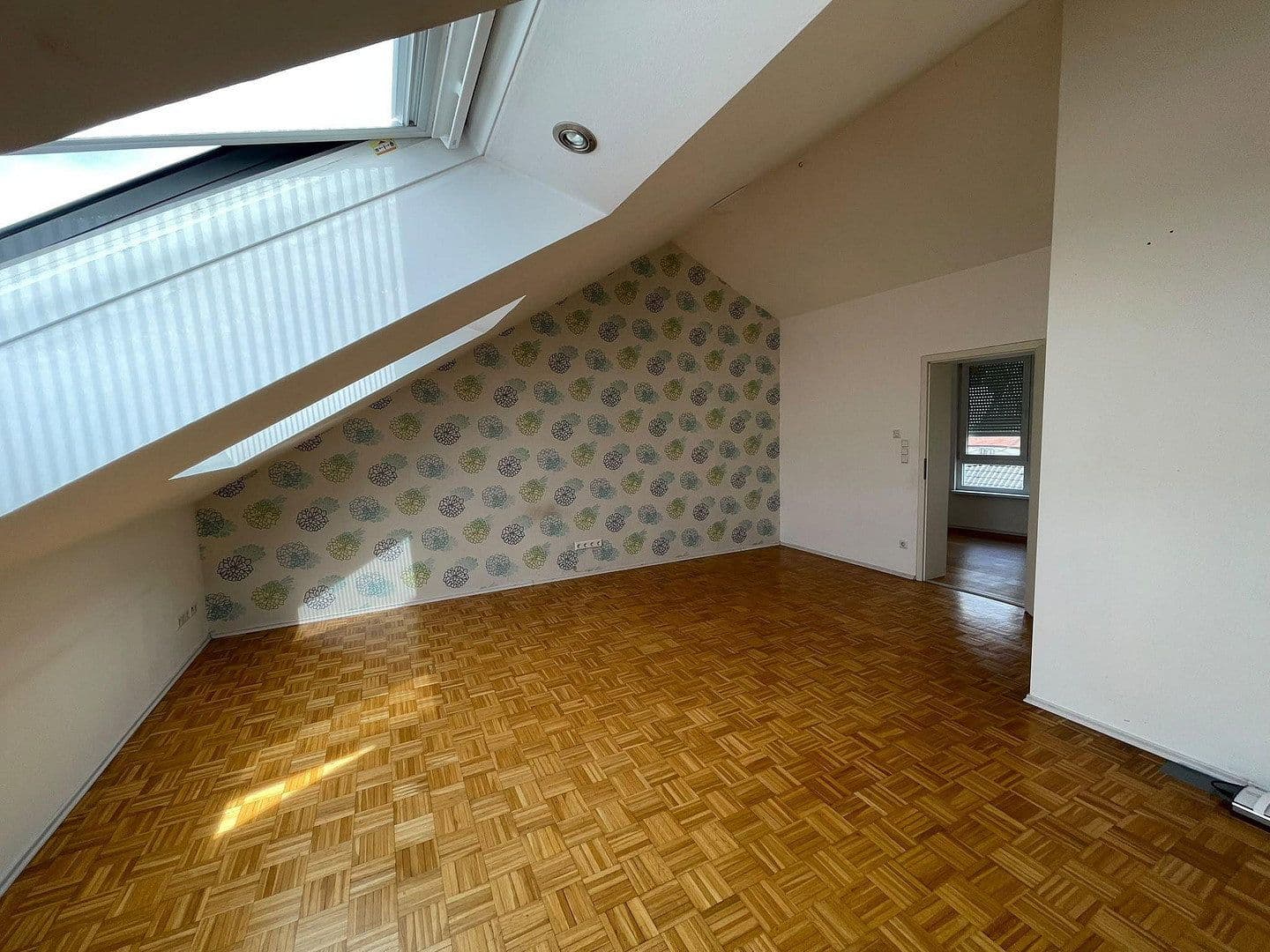 Predaj domu 200 m², pozemok 177 m², Affalterbacher Straße 16, Remseck am Neckar, Bádensko-Wurttembersko Predaj domu 200 m², pozemok 177 m², Affalterbacher Straße 16, Remseck am Neckar, Bádensko-Wurttembersko