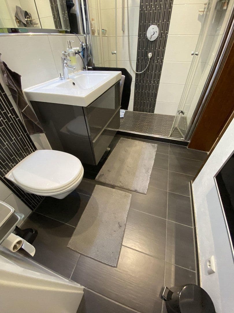 Predaj domu 200 m², pozemok 177 m², Affalterbacher Straße 16, Remseck am Neckar, Bádensko-Wurttembersko Predaj domu 200 m², pozemok 177 m², Affalterbacher Straße 16, Remseck am Neckar, Bádensko-Wurttembersko