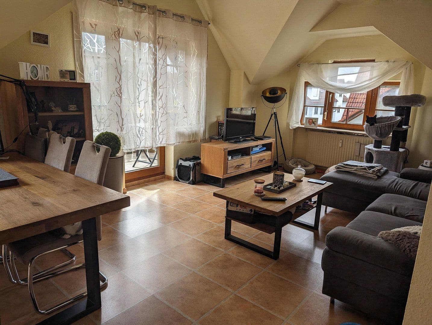 Predaj bytu 3-izbový 81 m², Öhringen, Bádensko-Wurttembersko Predaj bytu 3-izbový 81 m², Öhringen, Bádensko-Wurttembersko