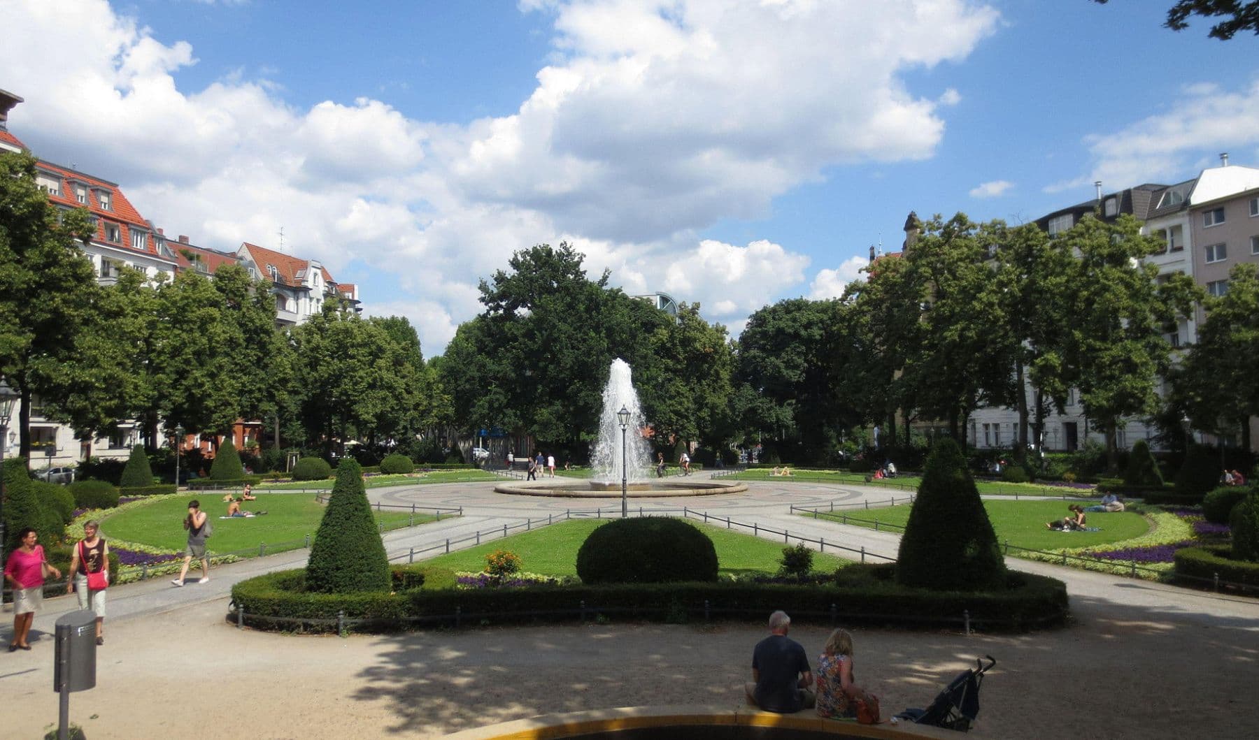 Predaj bytu 3-izbový 82 m², Berlin, Berlín Predaj bytu 3-izbový 82 m², Berlin, Berlín