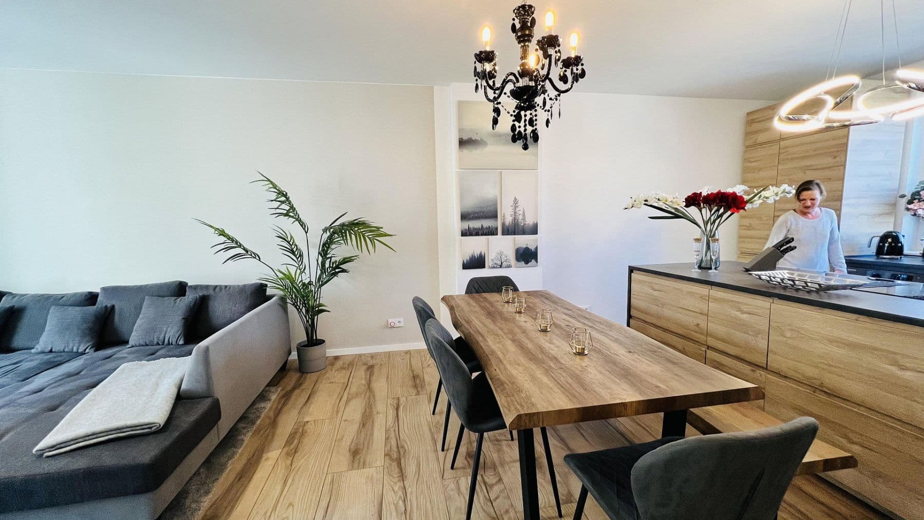 Predaj bytu 3-izbový 82 m², Berlin, Berlín Predaj bytu 3-izbový 82 m², Berlin, Berlín