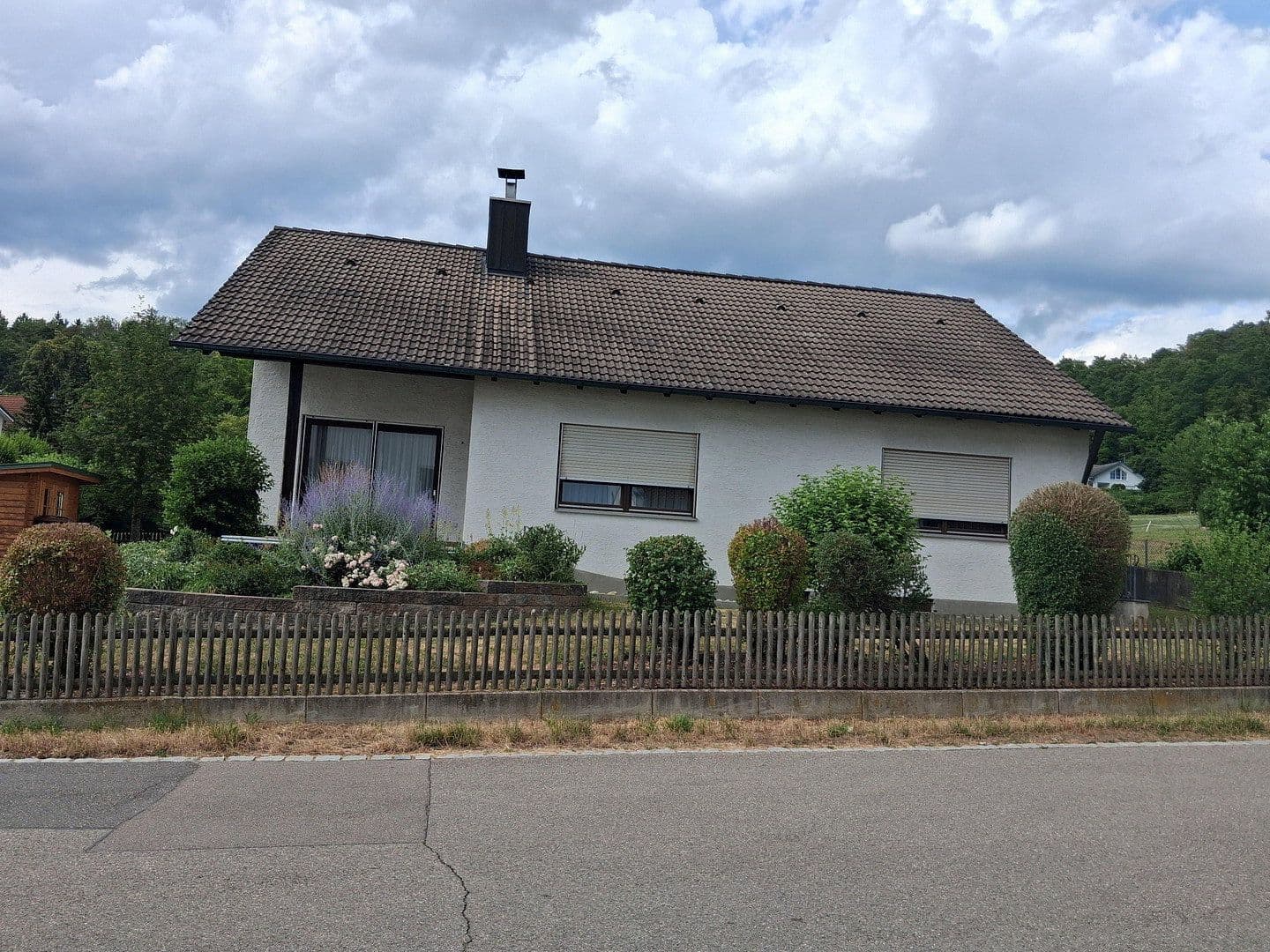 Prenájom domu 106 m², pozemok 673 m², Von-Ostrach-Straße 14, Dinkelscherben, Bavorsko Prenájom domu 106 m², pozemok 673 m², Von-Ostrach-Straße 14, Dinkelscherben, Bavorsko