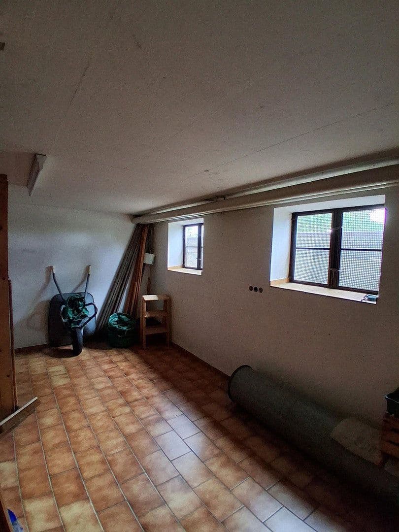 Prenájom domu 106 m², pozemok 673 m², Von-Ostrach-Straße 14, Dinkelscherben, Bavorsko Prenájom domu 106 m², pozemok 673 m², Von-Ostrach-Straße 14, Dinkelscherben, Bavorsko