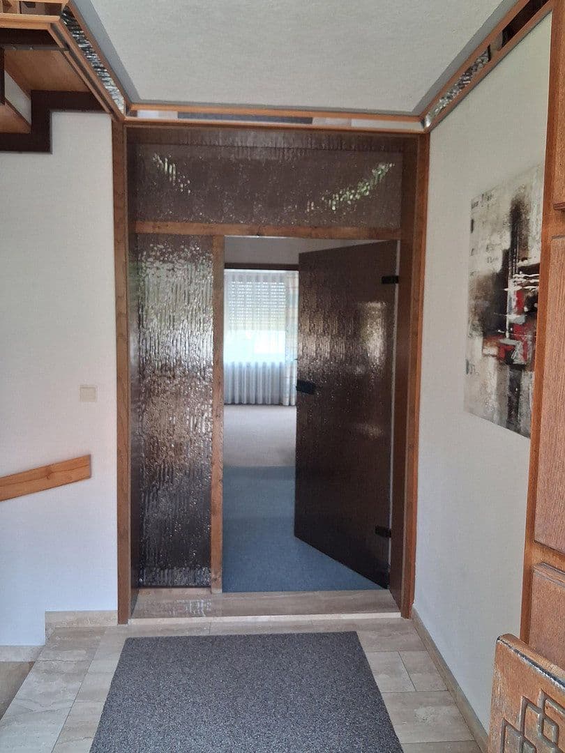 Prenájom domu 106 m², pozemok 673 m², Von-Ostrach-Straße 14, Dinkelscherben, Bavorsko Prenájom domu 106 m², pozemok 673 m², Von-Ostrach-Straße 14, Dinkelscherben, Bavorsko