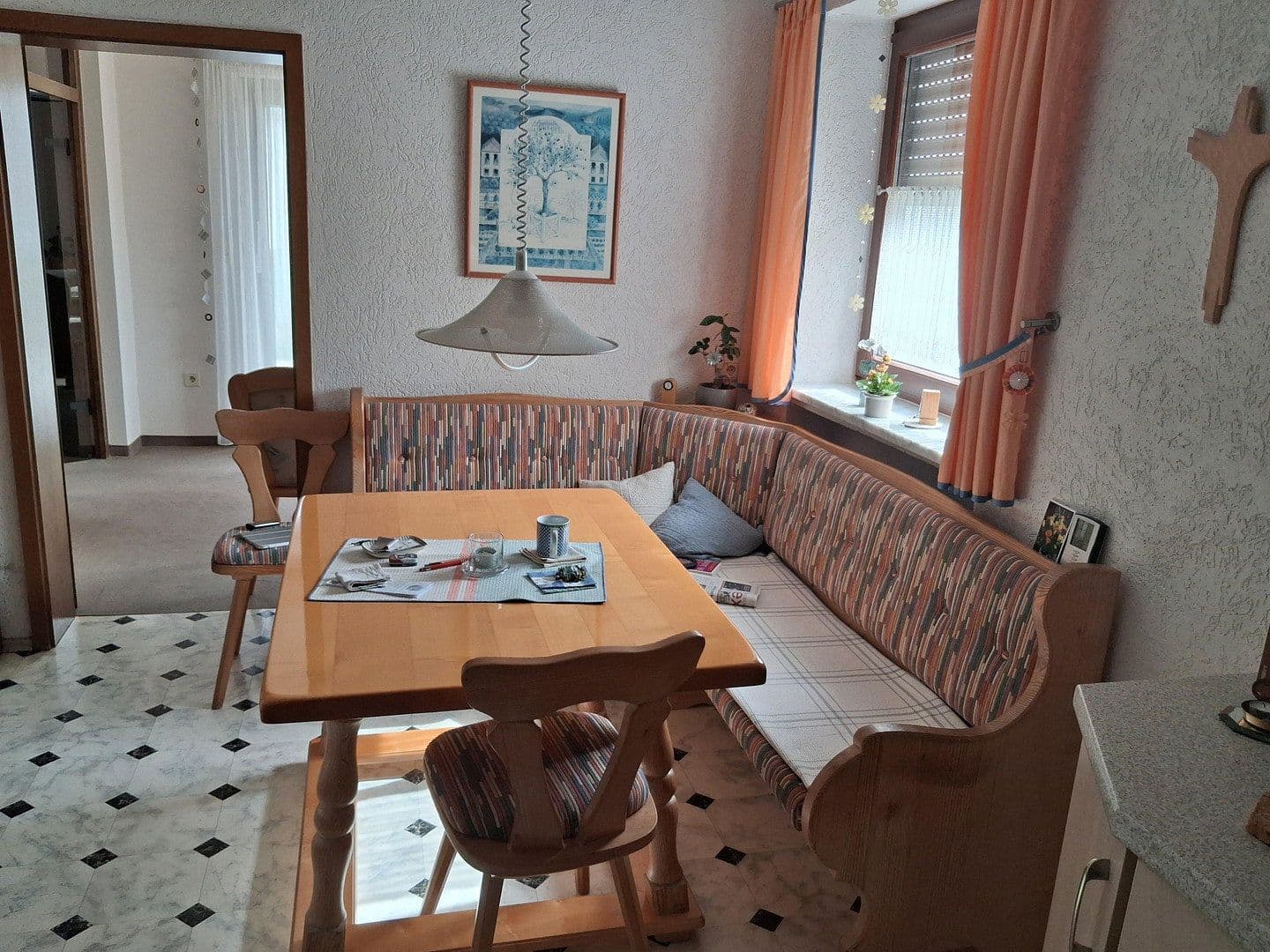 Prenájom domu 106 m², pozemok 673 m², Von-Ostrach-Straße 14, Dinkelscherben, Bavorsko Prenájom domu 106 m², pozemok 673 m², Von-Ostrach-Straße 14, Dinkelscherben, Bavorsko