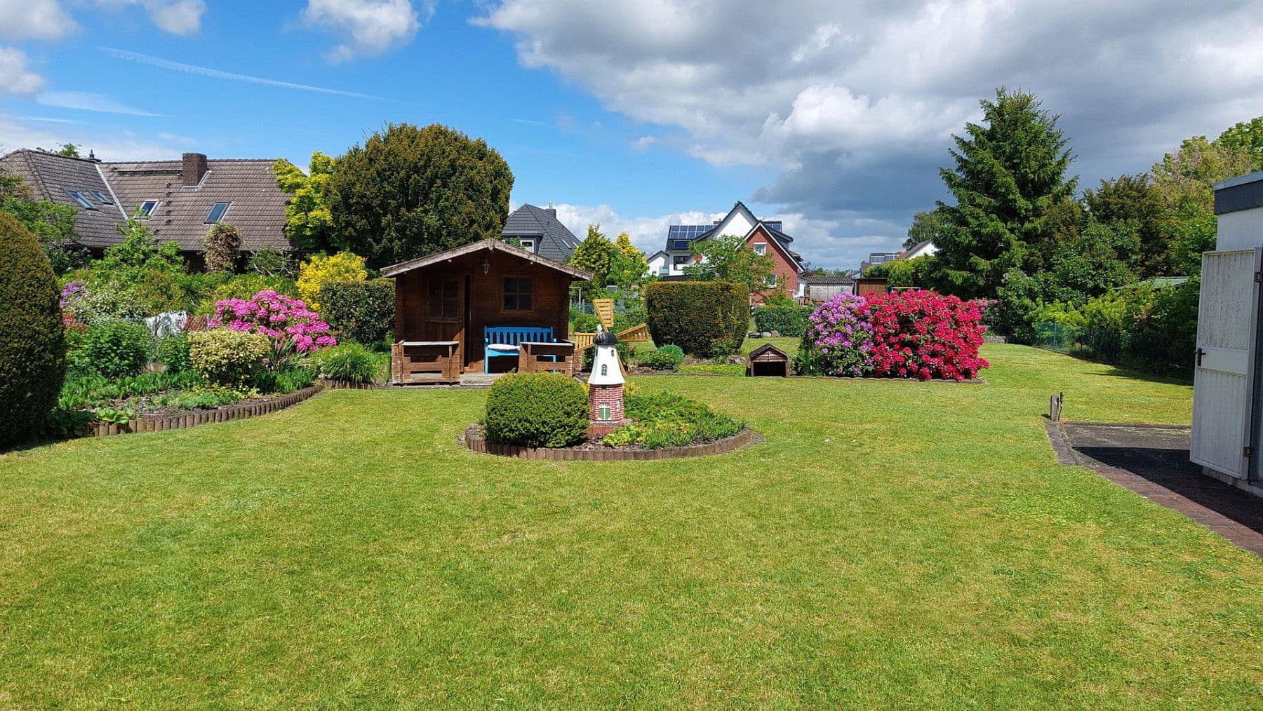Predaj domu 138 m², pozemok 1.106 m², Weyhe, Dolné Sasko Predaj domu 138 m², pozemok 1.106 m², Weyhe, Dolné Sasko