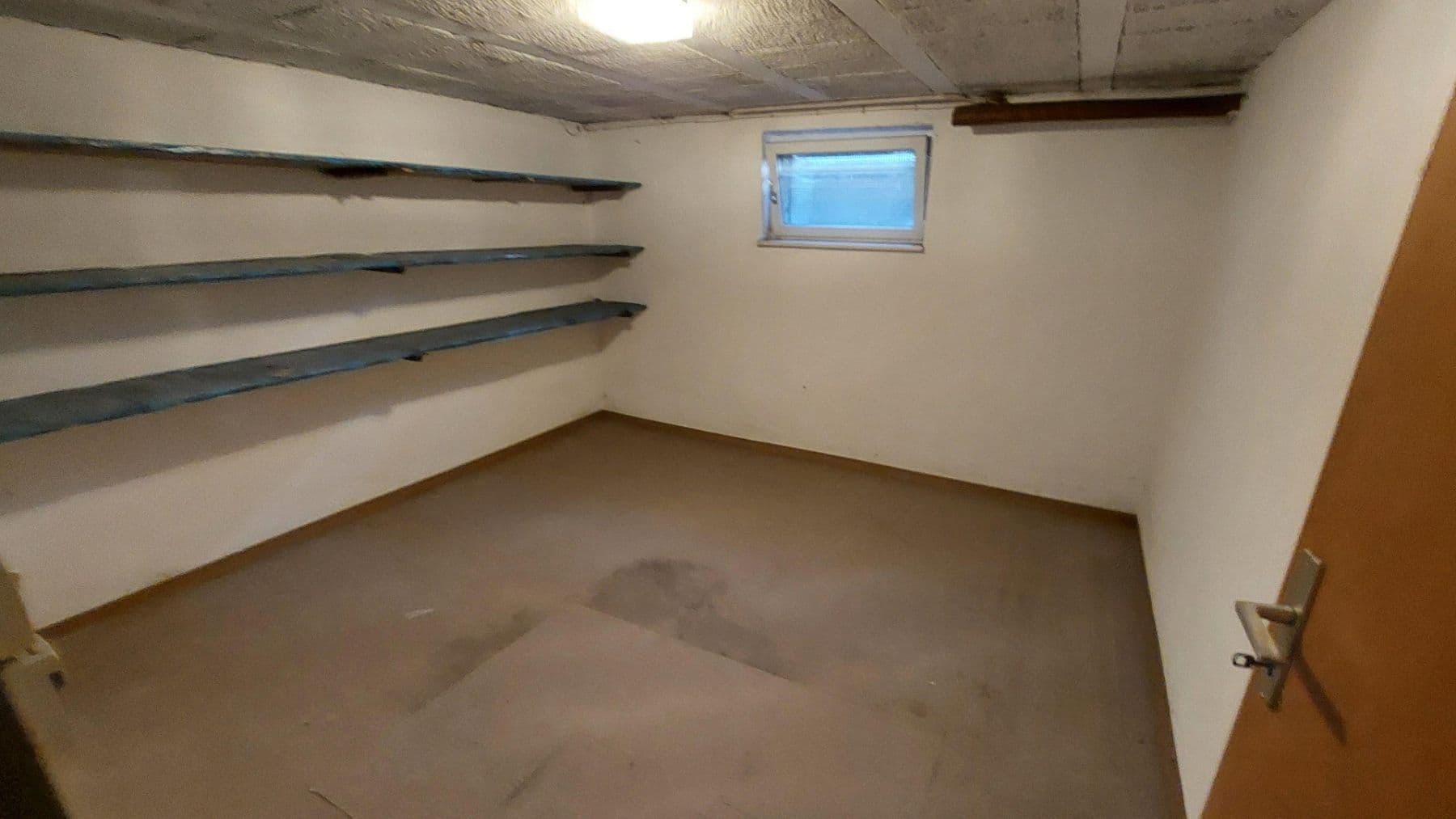 Predaj domu 138 m², pozemok 1.106 m², Weyhe, Dolné Sasko Predaj domu 138 m², pozemok 1.106 m², Weyhe, Dolné Sasko