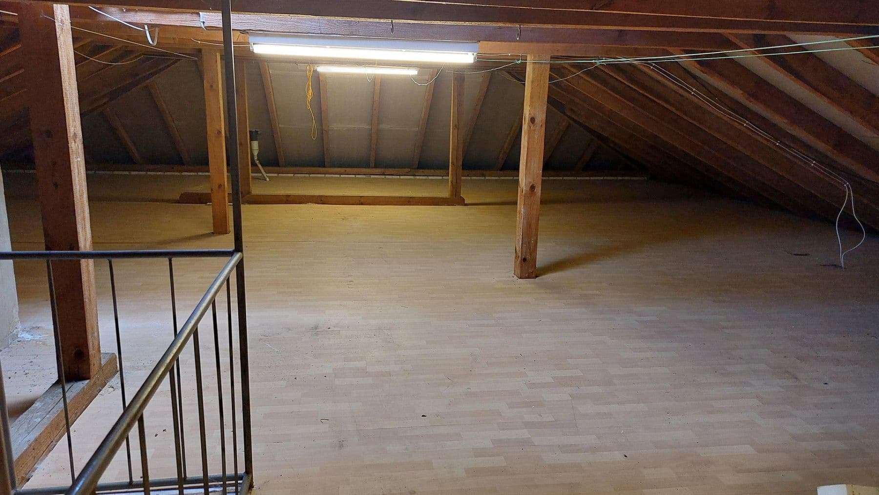 Predaj domu 138 m², pozemok 1.106 m², Weyhe, Dolné Sasko Predaj domu 138 m², pozemok 1.106 m², Weyhe, Dolné Sasko