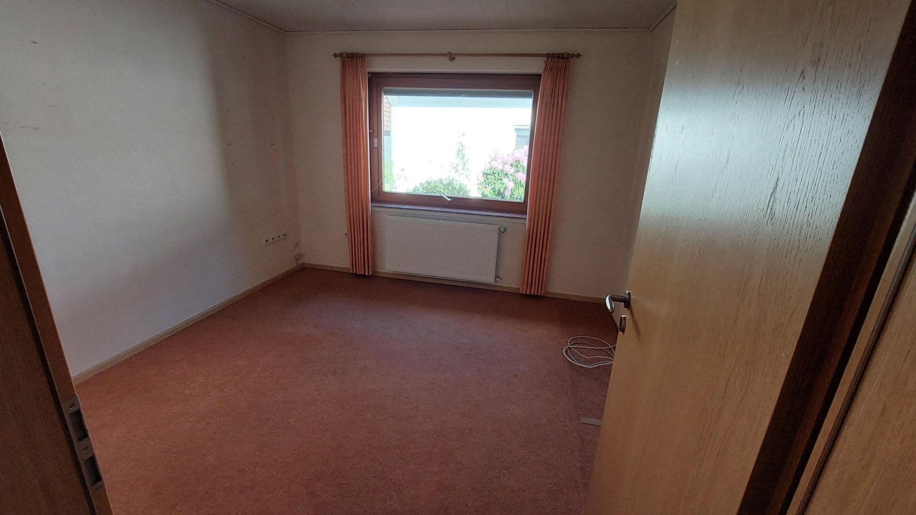 Predaj domu 138 m², pozemok 1.106 m², Weyhe, Dolné Sasko Predaj domu 138 m², pozemok 1.106 m², Weyhe, Dolné Sasko
