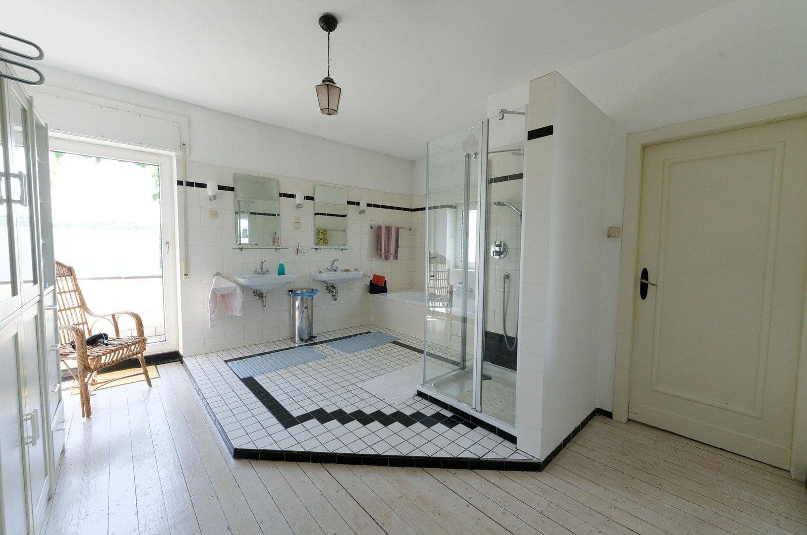 Predaj domu 290 m², pozemok 2.300 m², Witten, Severné Porýnie - Westfálsko Predaj domu 290 m², pozemok 2.300 m², Witten, Severné Porýnie - Westfálsko