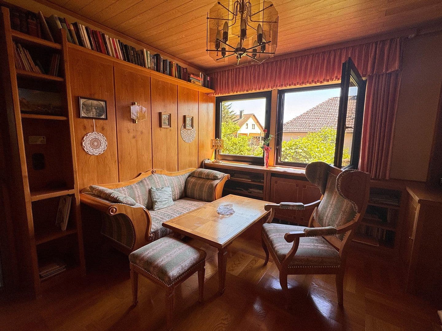Predaj domu 112 m², pozemok 650 m², Höchstadt an der Aisch, Bavorsko Predaj domu 112 m², pozemok 650 m², Höchstadt an der Aisch, Bavorsko