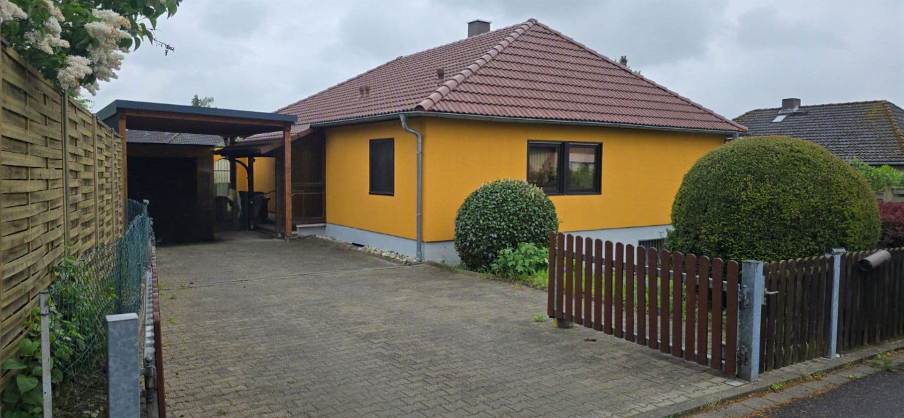 Predaj domu 112 m², pozemok 650 m², Höchstadt an der Aisch, Bavorsko Predaj domu 112 m², pozemok 650 m², Höchstadt an der Aisch, Bavorsko