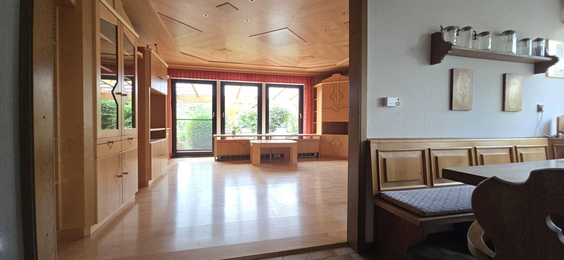 Predaj domu 112 m², pozemok 650 m², Höchstadt an der Aisch, Bavorsko Predaj domu 112 m², pozemok 650 m², Höchstadt an der Aisch, Bavorsko
