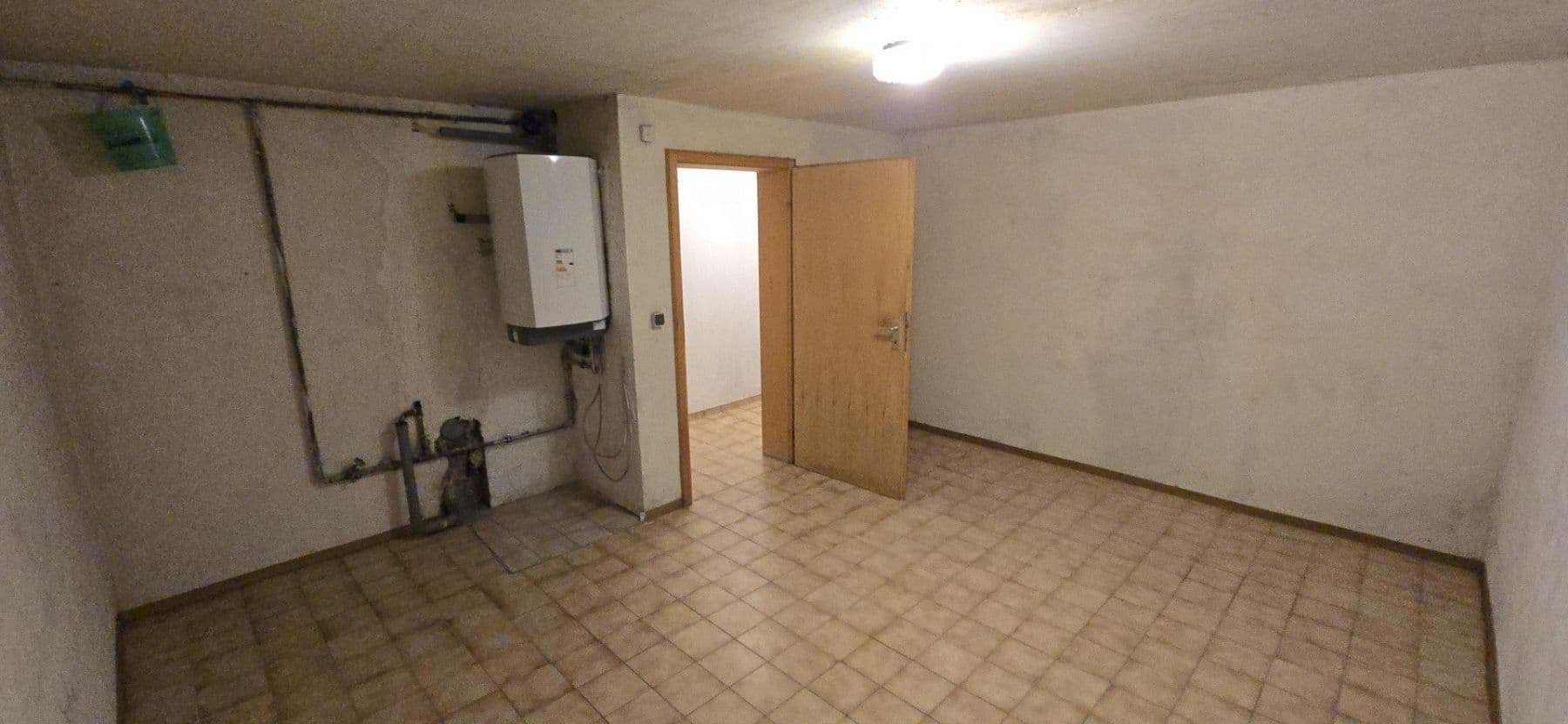 Predaj domu 112 m², pozemok 650 m², Höchstadt an der Aisch, Bavorsko Predaj domu 112 m², pozemok 650 m², Höchstadt an der Aisch, Bavorsko