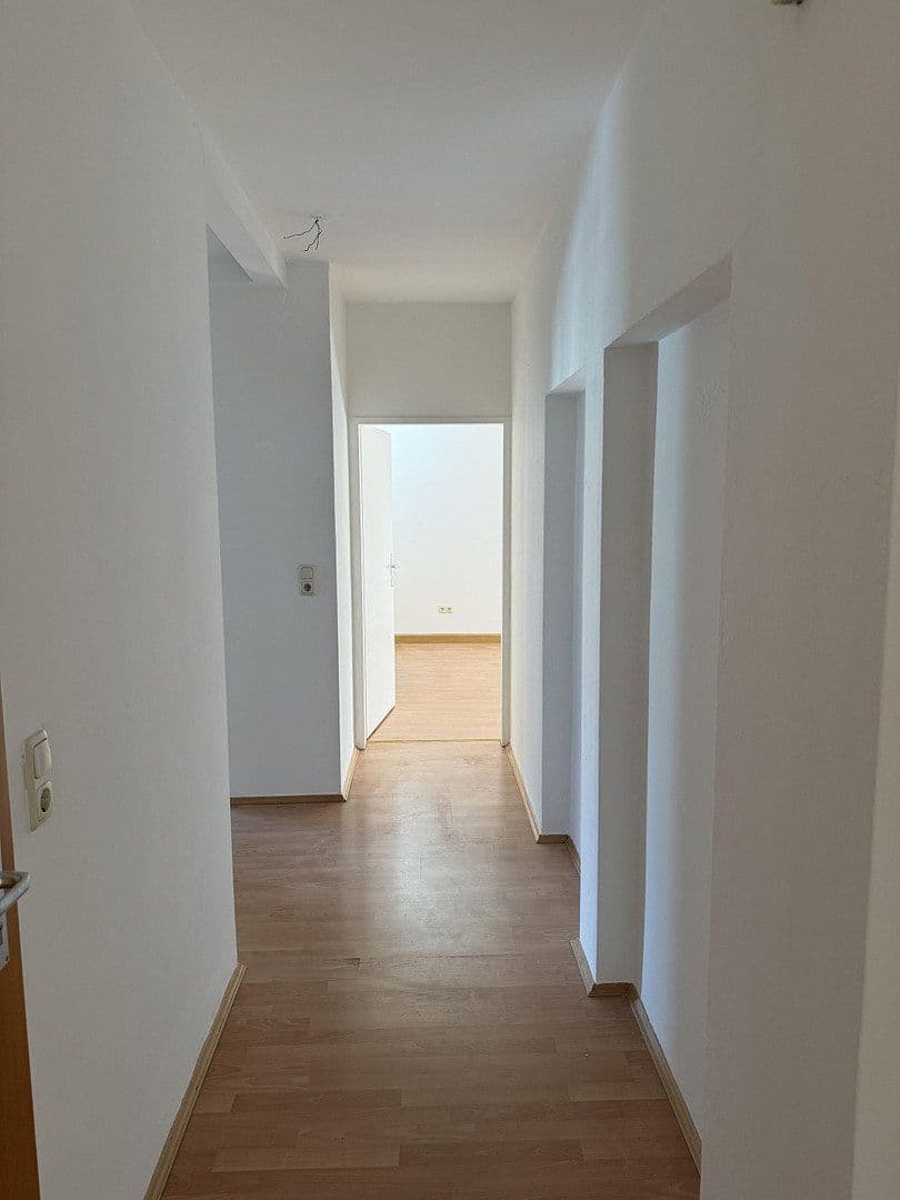 Prenájom bytu 4-izbový 140 m², Schweinfurt, Bavorsko Prenájom bytu 4-izbový 140 m², Schweinfurt, Bavorsko