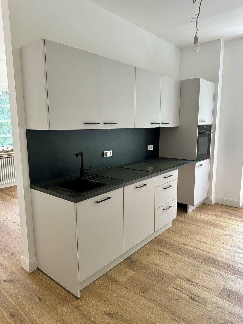 Prenájom bytu 5-izbový 140 m², Weberstraße 10, Bad Homburg vor der Höhe, Hesensko Prenájom bytu 5-izbový 140 m², Weberstraße 10, Bad Homburg vor der Höhe, Hesensko