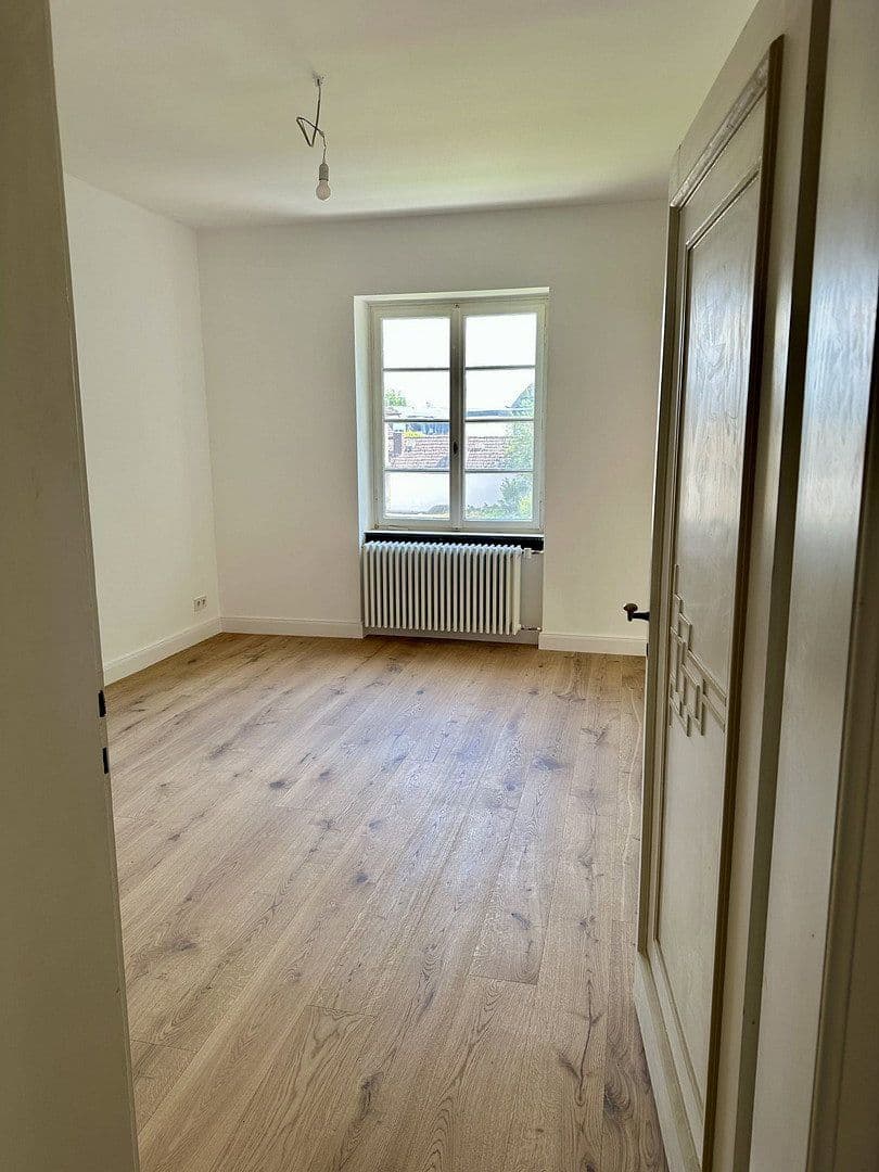 Prenájom bytu 5-izbový 140 m², Weberstraße 10, Bad Homburg vor der Höhe, Hesensko Prenájom bytu 5-izbový 140 m², Weberstraße 10, Bad Homburg vor der Höhe, Hesensko