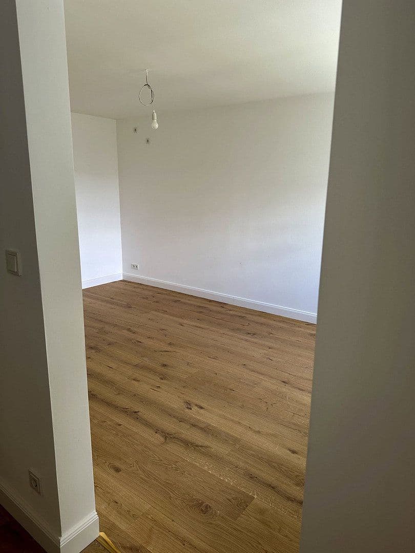 Prenájom bytu 5-izbový 140 m², Weberstraße 10, Bad Homburg vor der Höhe, Hesensko Prenájom bytu 5-izbový 140 m², Weberstraße 10, Bad Homburg vor der Höhe, Hesensko