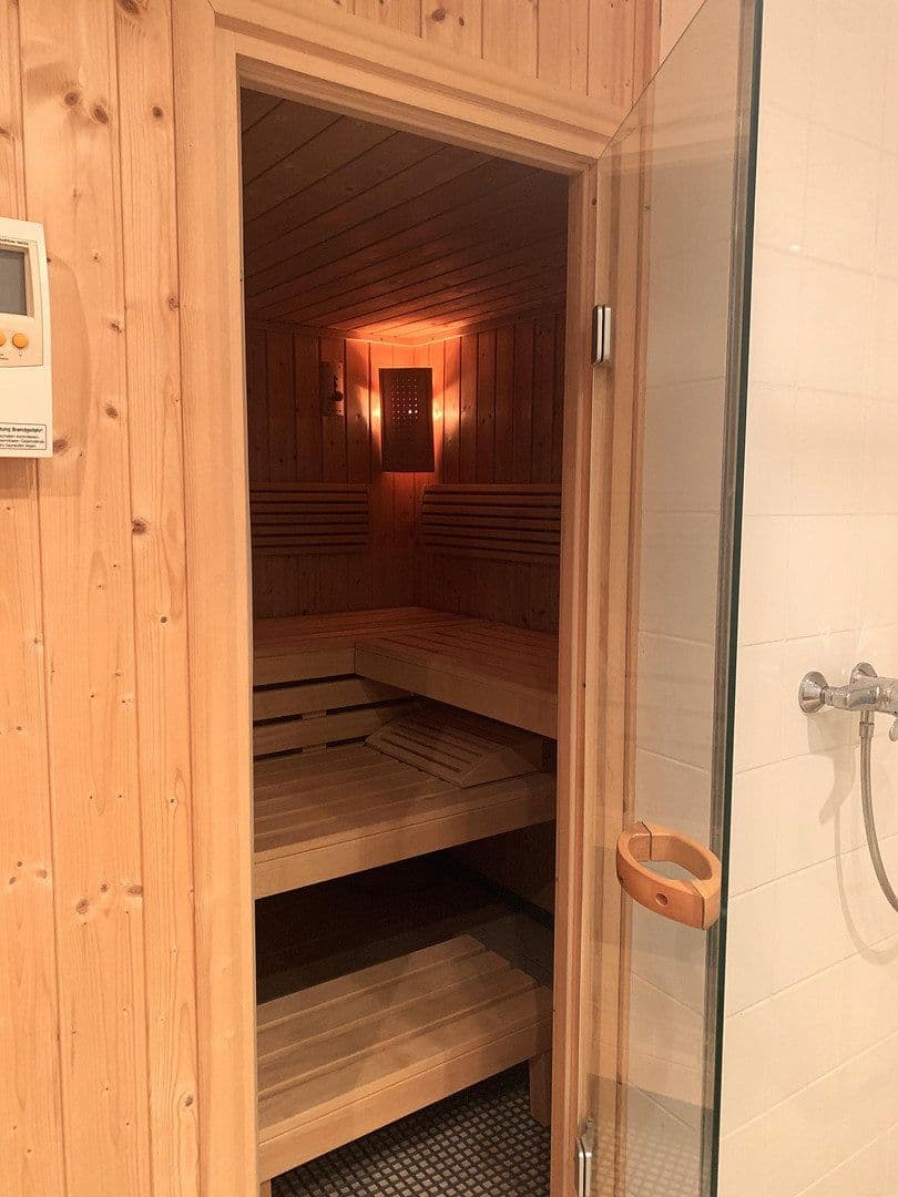 Predaj domu 225 m², pozemok 591 m², Stuttgart, Bádensko-Wurttembersko Predaj domu 225 m², pozemok 591 m², Stuttgart, Bádensko-Wurttembersko