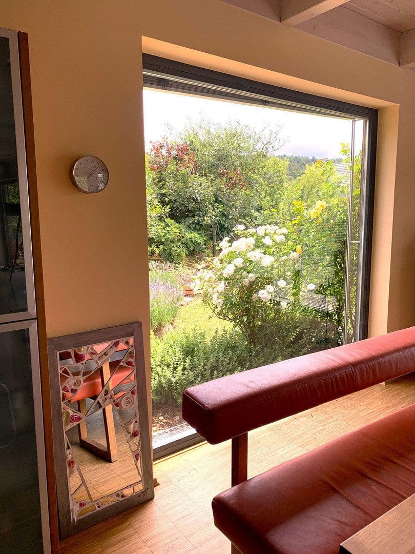 Predaj domu 225 m², pozemok 591 m², Stuttgart, Bádensko-Wurttembersko Predaj domu 225 m², pozemok 591 m², Stuttgart, Bádensko-Wurttembersko