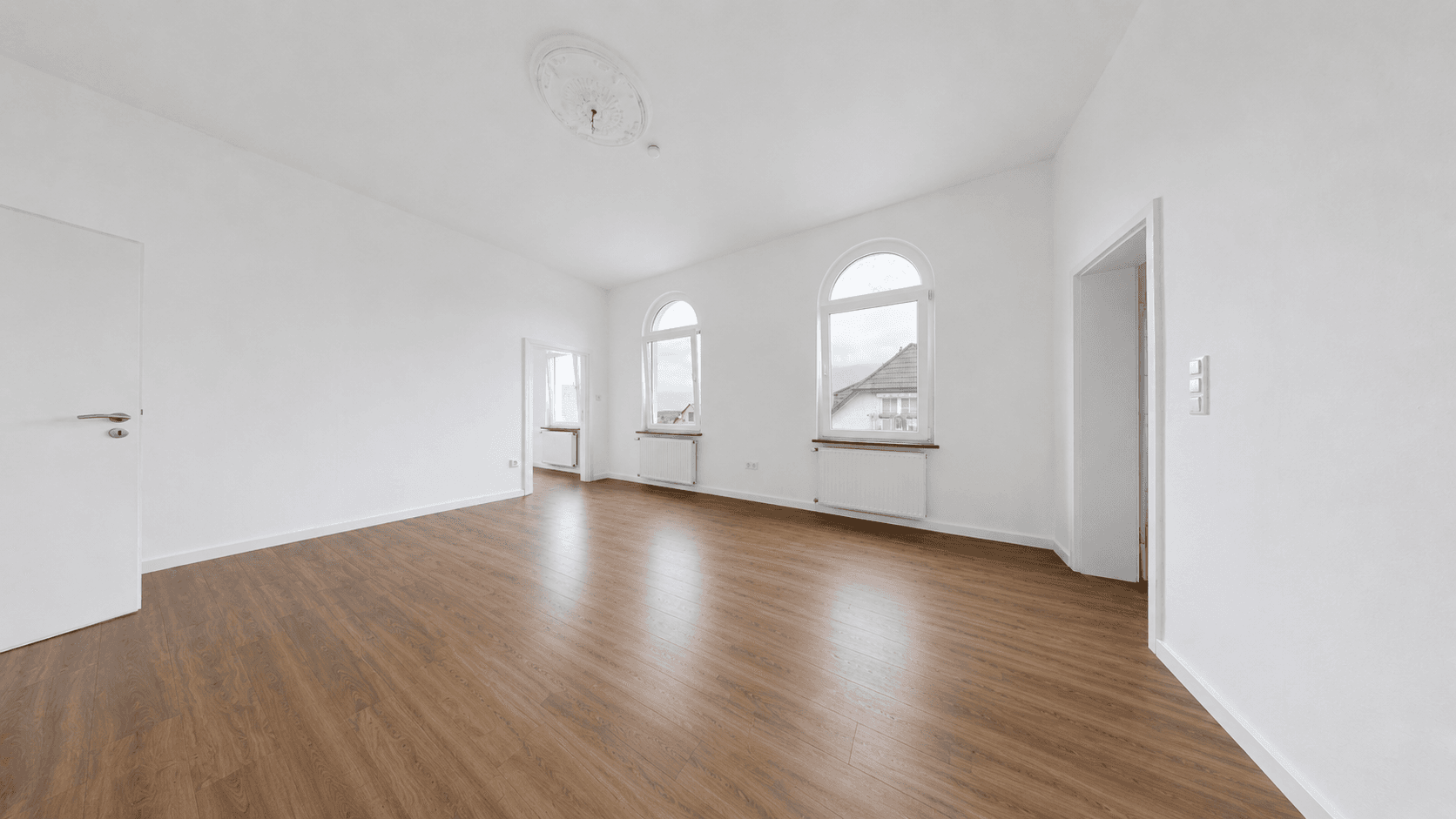 Prenájom bytu 5-izbový 117 m², Hildesheimer Straße 17, Nordstemmen, Dolné Sasko Prenájom bytu 5-izbový 117 m², Hildesheimer Straße 17, Nordstemmen, Dolné Sasko